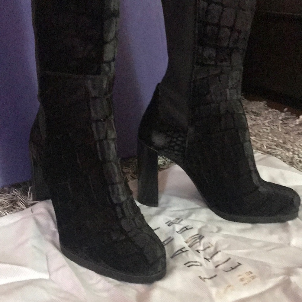 Stuart Weitzman mid-knee boots - Picture 5 of 8